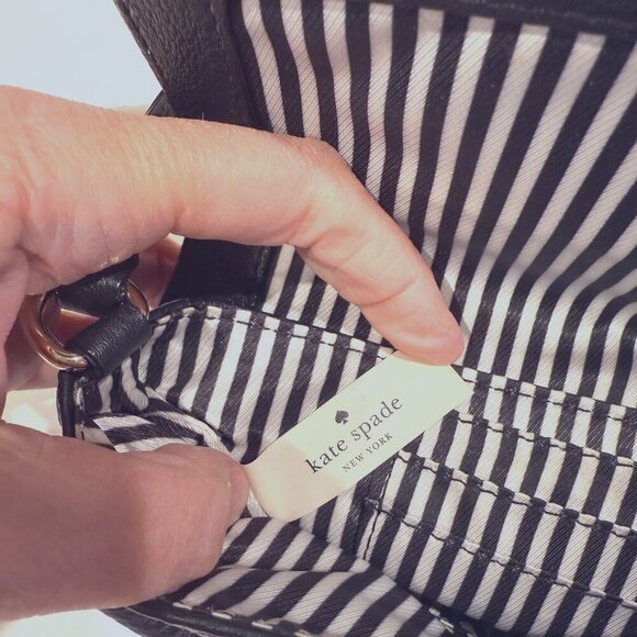 kate spade new york Small Black Leather Purse/Wristlet EUC - Picture 5 of 8